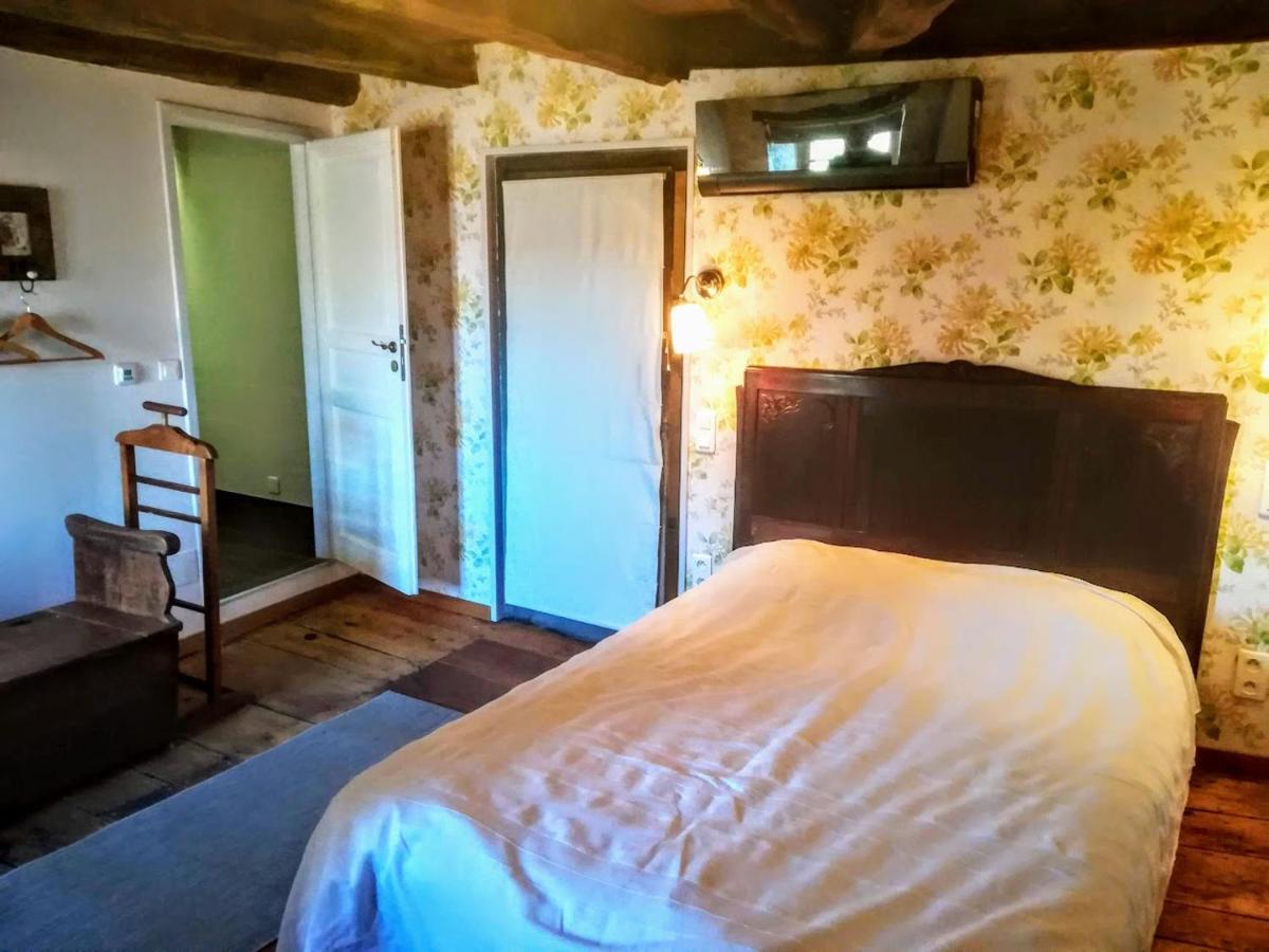 La Maïsou-Pastel et Fleur Sérignac Extérieur photo